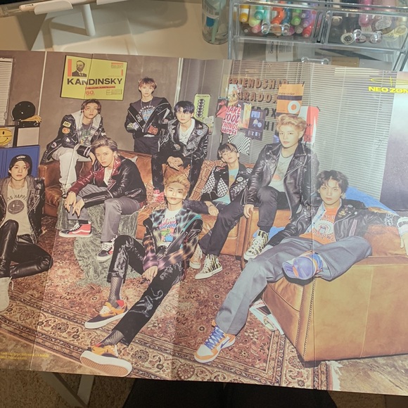 NCT 127 N-version (yellow) - Picture 3 of 7